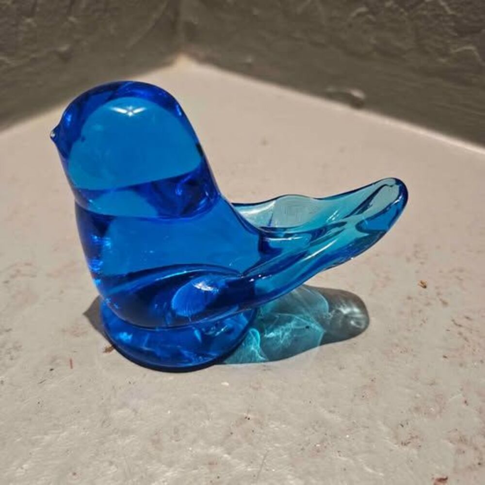 Signed 1993 Bluebird of Happiness Leo Ward 2.5"